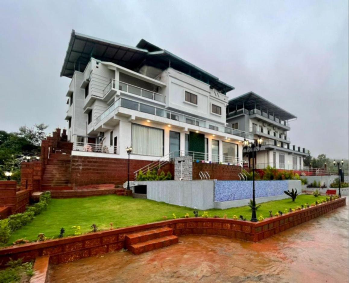 The Leaf Resort Mahabaleshwar Ngoại thất bức ảnh